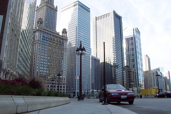 Buildings in front of Hotel-71