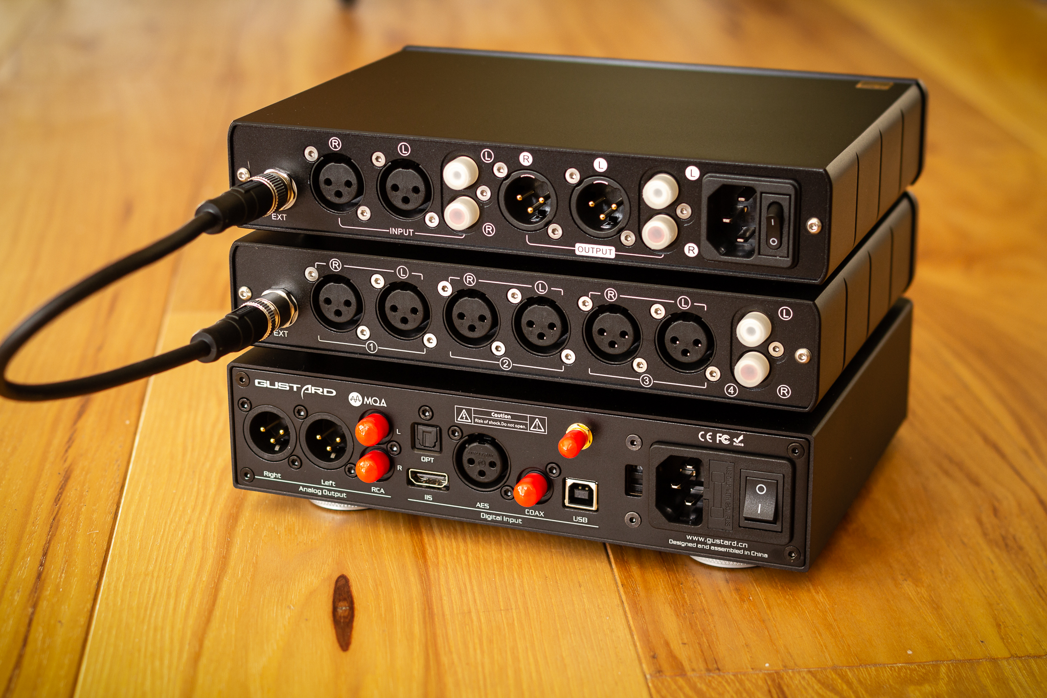 Photo showing the rear connections on the DAC and preamp